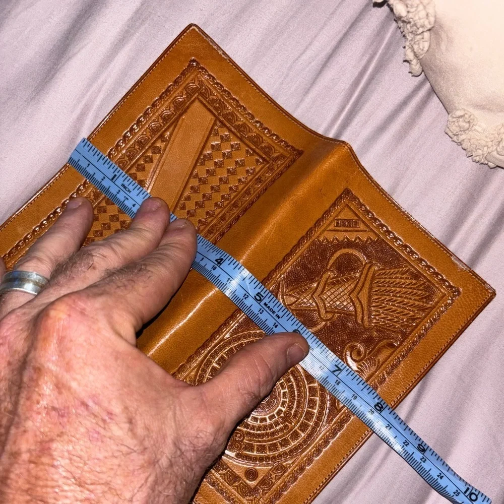 Vintage New Mexican Unisex Bi-Fold WALLET Hand Tooled Genuine Leather Aztec Art - Picture 9 of 11